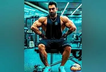 فیگورهای جهنمی وحید بادپی در رقابت با هادی چوپان + ویدیوی تمرینی و الهام‌بخش