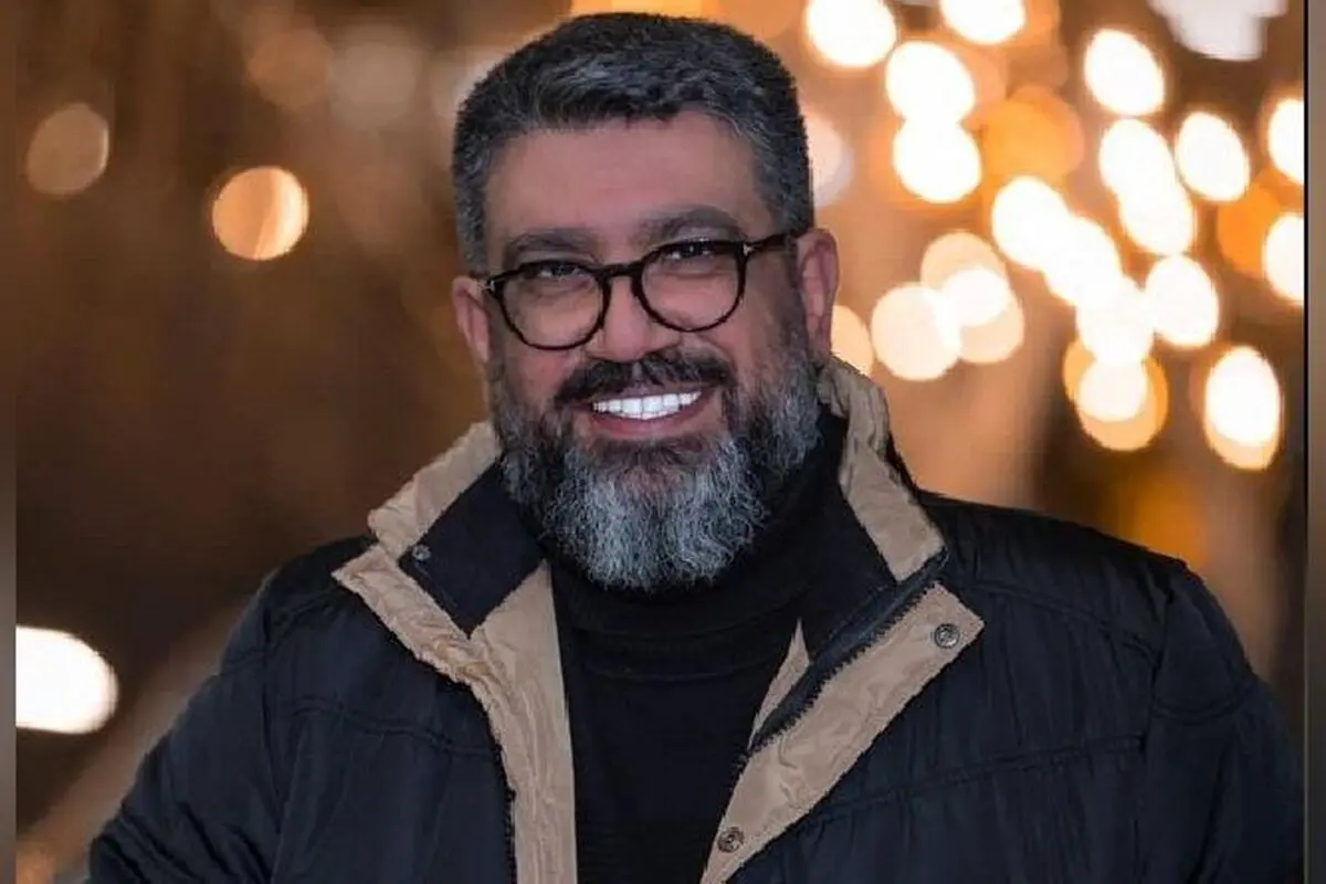 پتوی سبز گلبافت و فرش دستباف؛ نماد خاطرات نوستالژیک و هویت فرهنگی ایرانی در عکس‌های قدیمی رضا رشیدپور