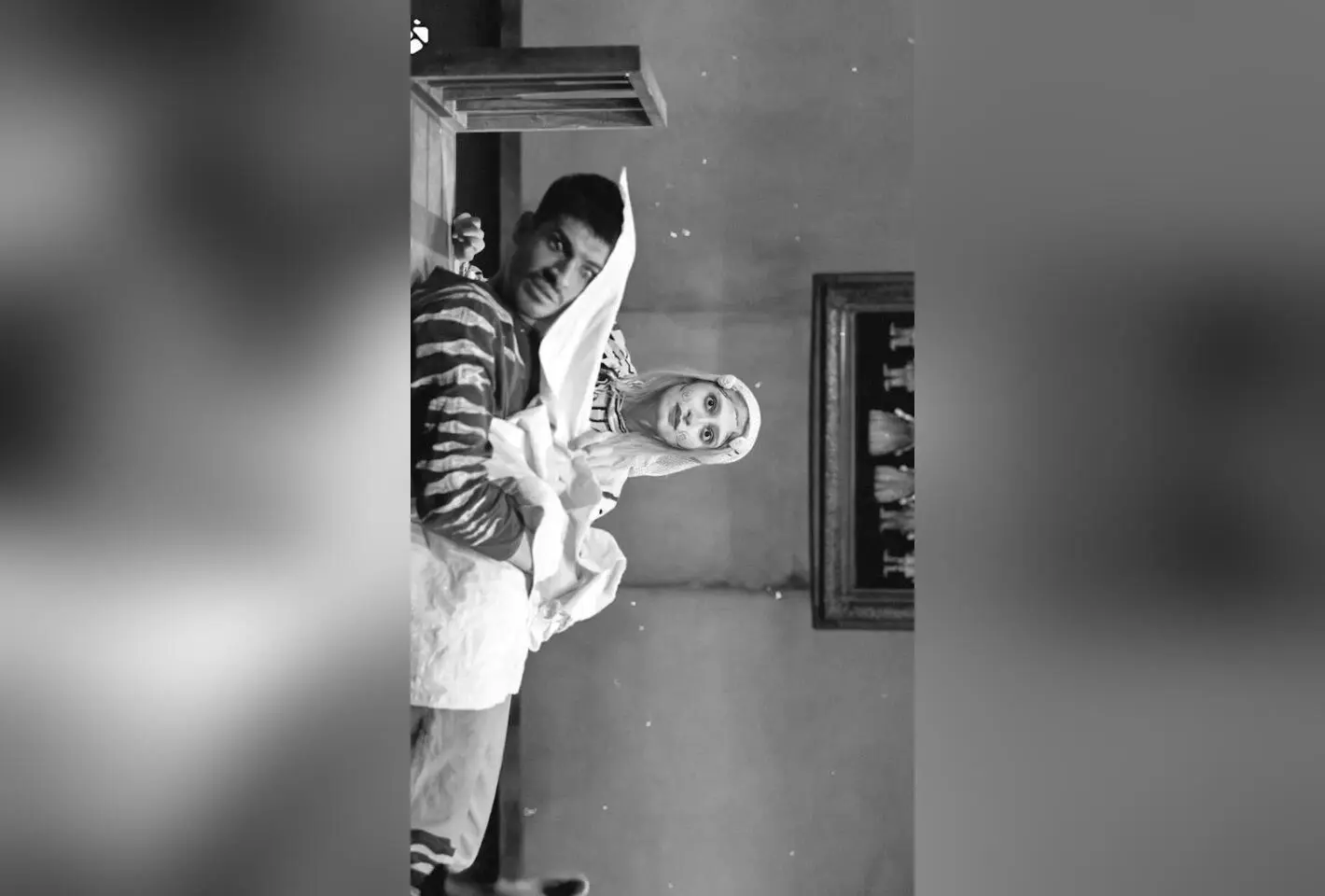 نمایش عروسکی «ما دوغ نیستیم» در خانه نمایش دا با تخفیف ویژه در تیوال؛ تجربه‌ای متفاوت از تئاتر عروسکی در شهریور ۱۴۰۲