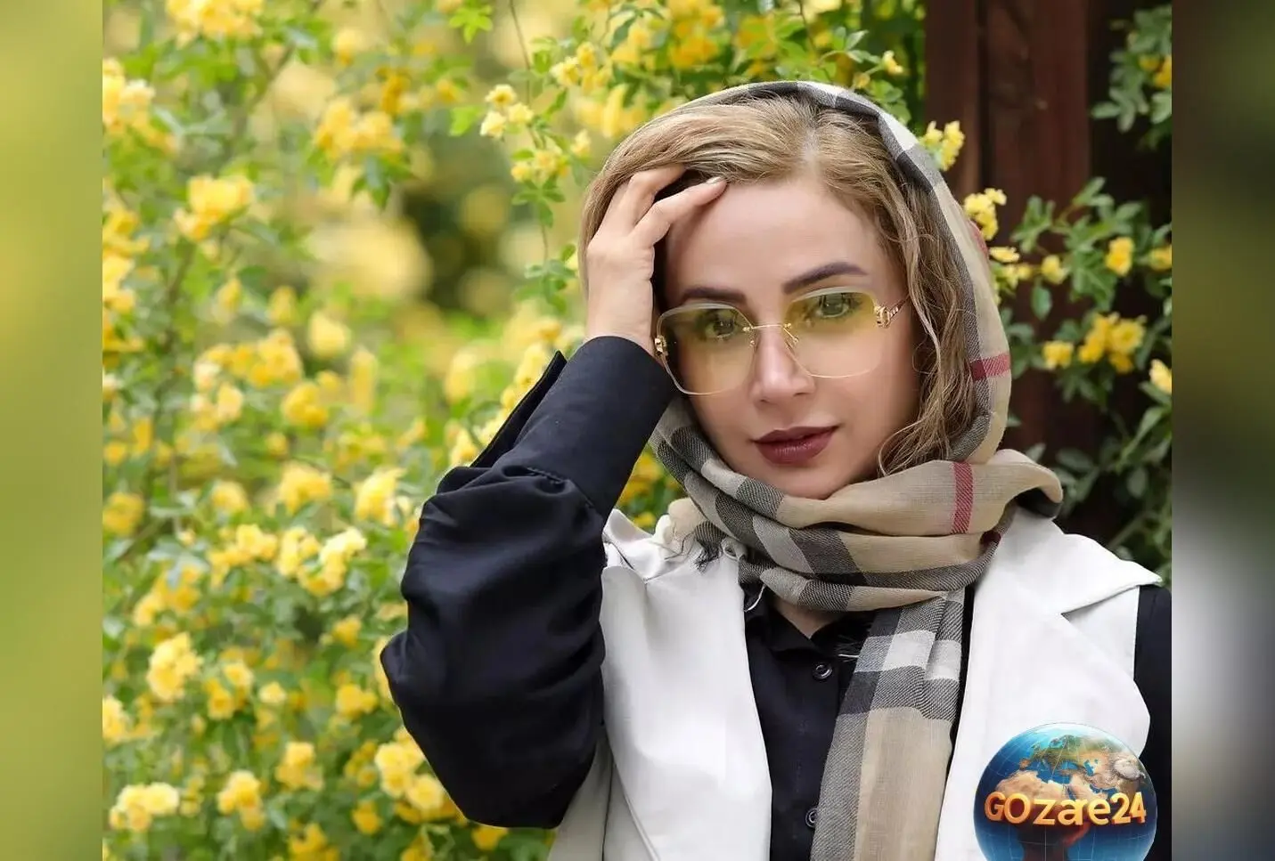 شبنم قلی خانی در راه مدرسه با استتار شبنم قلی خانی در عینک و ماسک + عکس جدید در اینستاگرام
