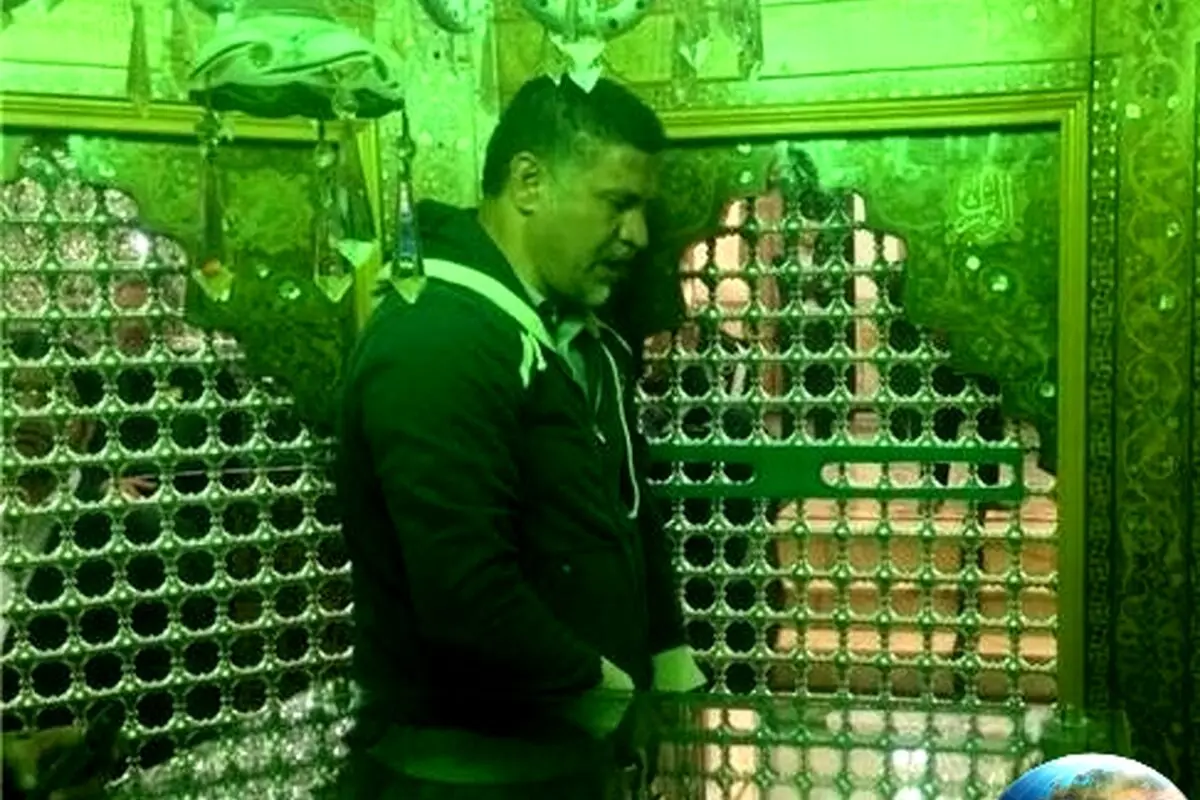 علی دایی در کربلا؛ عکس نادر و دیدنی از چای نذری و عشق حسین بن علی