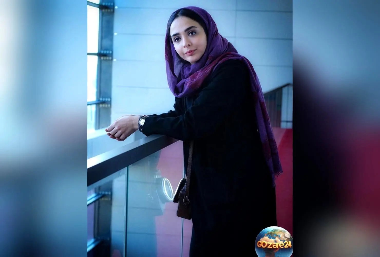 المیرا دهقانی بازیگر بامداد خمار در کافه لاکچری با ژست هنری جدید در استوری اینستاگرام