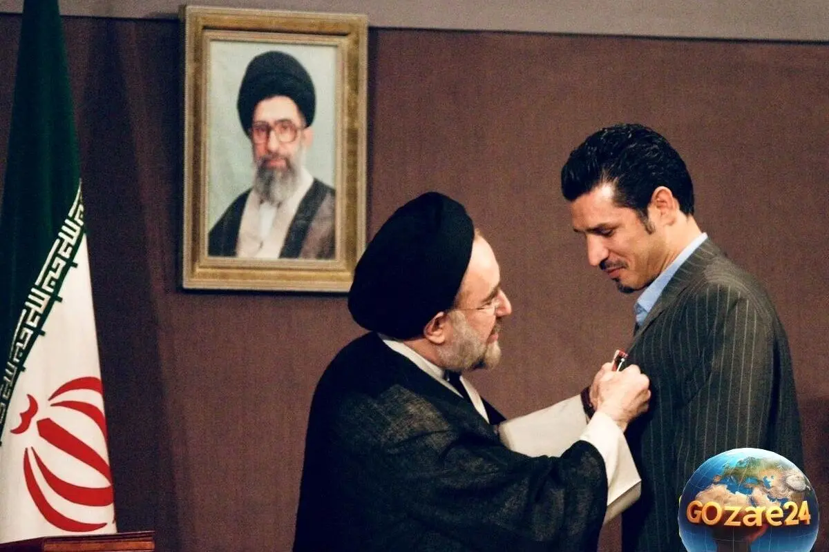 تماس تلفنی خاتمی با علی دایی در آخر سال ۱۳۹۰ برای عیادت از شهریار فوتبال ایران و آرزوی سلامتی در پی حادثه رانندگی
