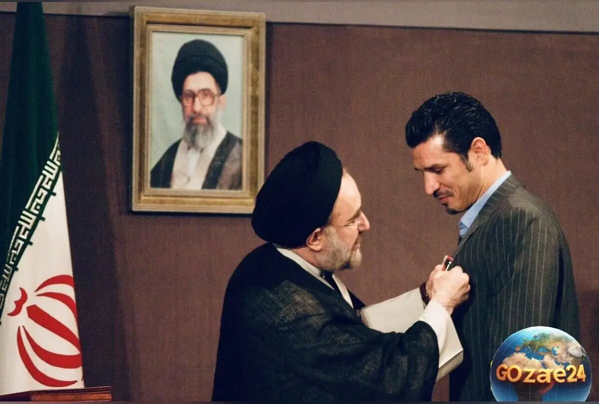 تماس تلفنی خاتمی با علی دایی در آخر سال ۱۳۹۰ برای عیادت از شهریار فوتبال ایران و آرزوی سلامتی در پی حادثه رانندگی