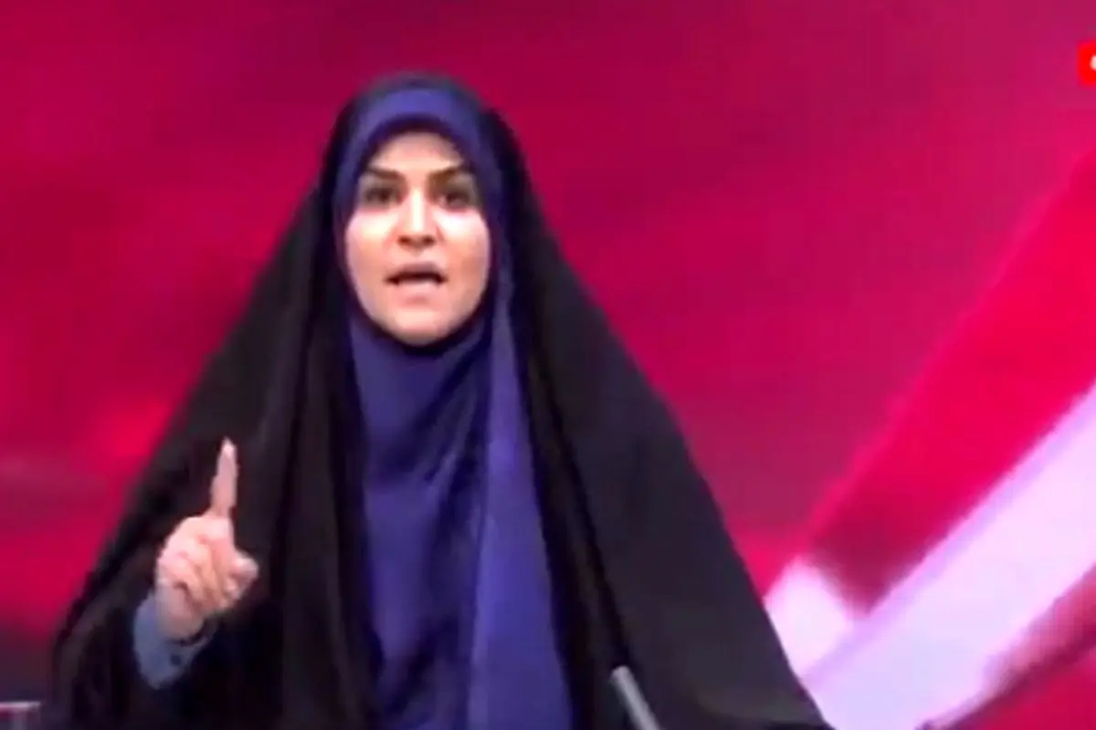 تصویر پربازدید از حضور سحر امامی مجری شبکه خبر در مراسم شام غریبان حسینی در حسینیه امام خمینی