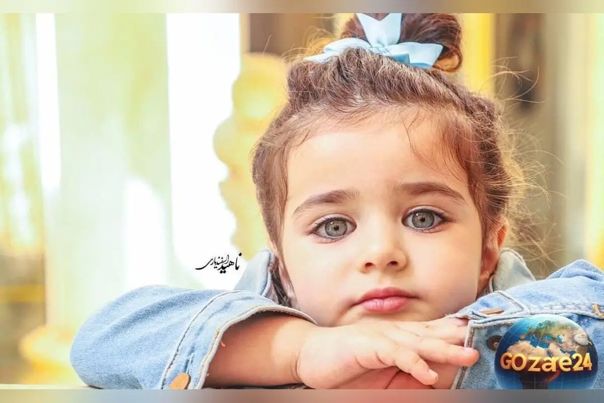 ویدئو جذاب از بازی و بزن دوزک کردن هانا، نوه چشم‌رنگ محمود پاک نیت با بیگودی و دستمال توالت در فضای مجازی