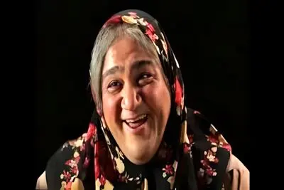 وقتی مهران غفوریان مادر خودش شد! آیتمی از «شوخی کردم» که خودش هم از خنده ترکید
