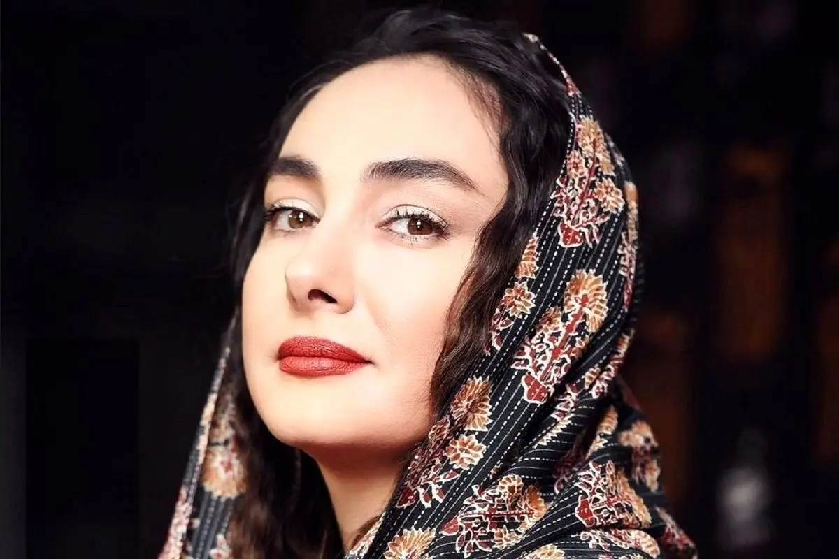 گالری لوکس و سنتی خانه هانیه توسلی با دکوراسیون شیک و حضور گربه خانگی