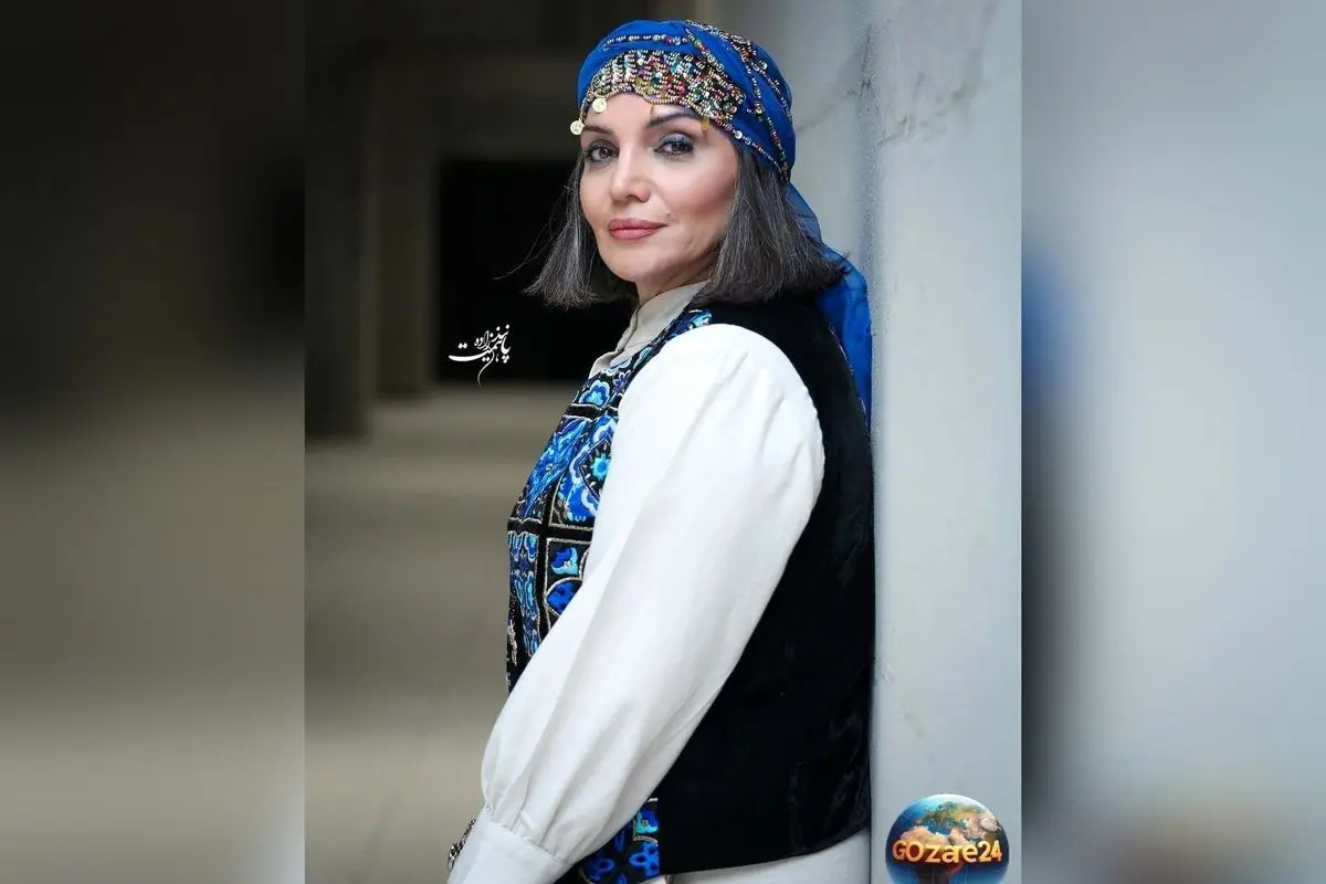 الهام پاوه نژاد با گل در کنار هنرمند مردمی معروف؛ تصویری جدید در اینستاگرام
