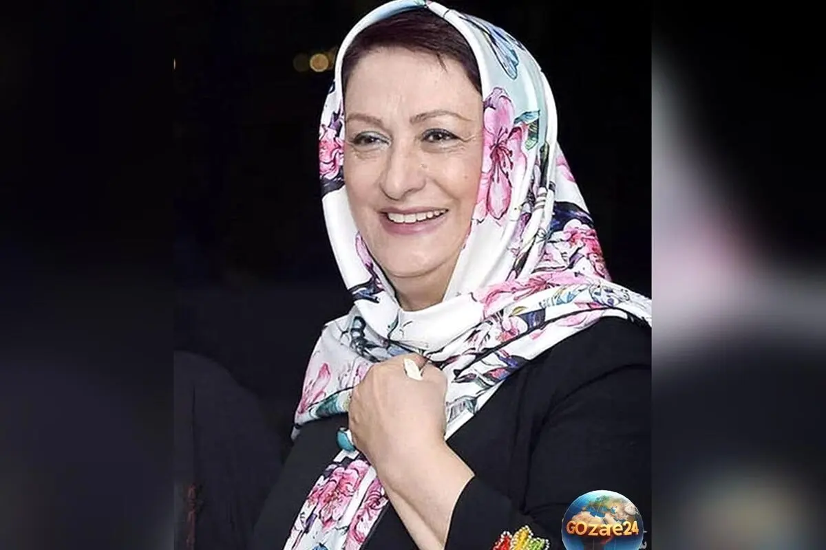 تصویر دیدنی مریم امیرجلالی و خانواده‌اش در کانادا؛ مادر و دختر کپی همدیگر در کافه‌ای دنج