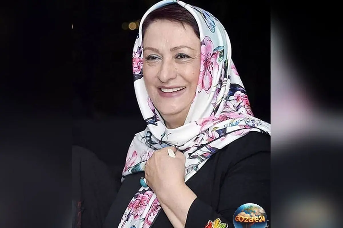 تصویر دیدنی مریم امیرجلالی و خانواده‌اش در کانادا؛ مادر و دختر کپی همدیگر در کافه‌ای دنج