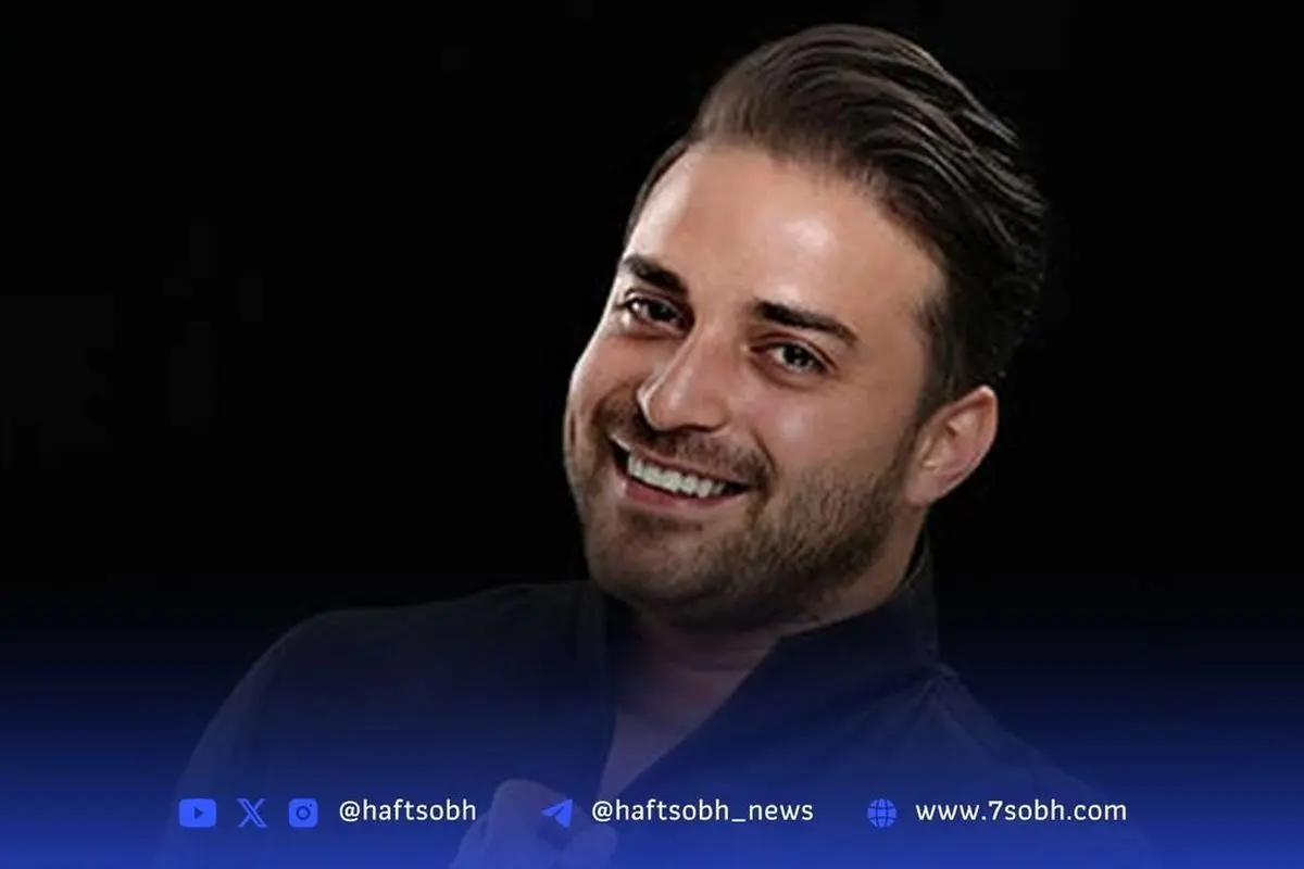 بابک جهانبخش با عکس سلفی در کافه، از پخش آهنگ جدید در مرداد ماه خبر داد!