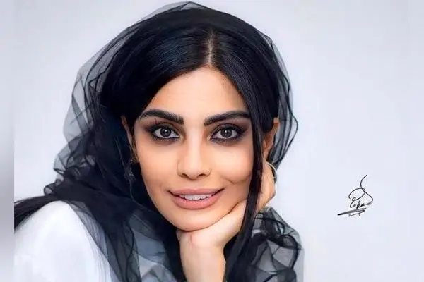 کرسی خانم بازیگر در شام ایرانی، لحظه‌ای غافلگیرکننده و خاطره‌انگیز برای همکارانش