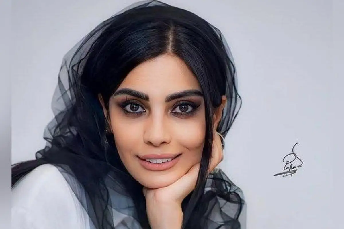 کرسی خانم بازیگر در شام ایرانی، لحظه‌ای غافلگیرکننده و خاطره‌انگیز برای همکارانش