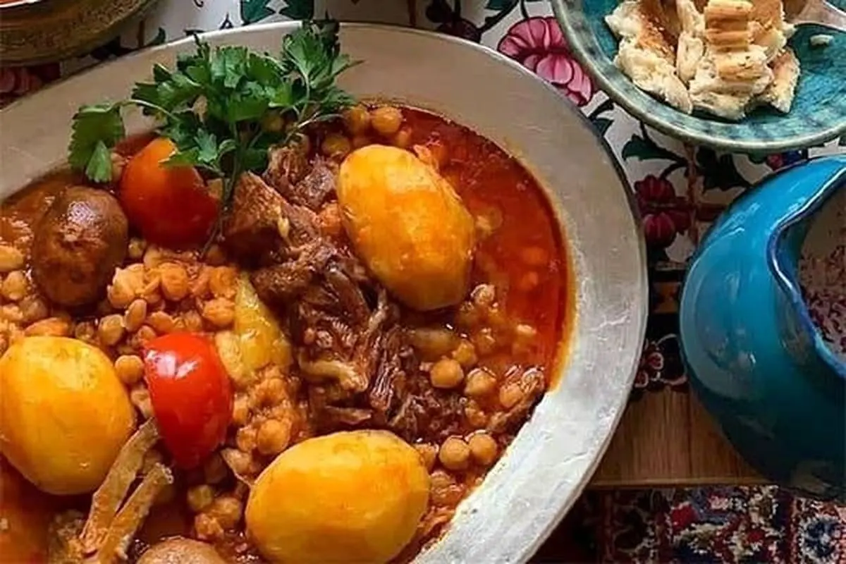 تعبیر خواب آبگوشت: از نگاه سنتی تا روانشناسی مدرن در ۷ روایت