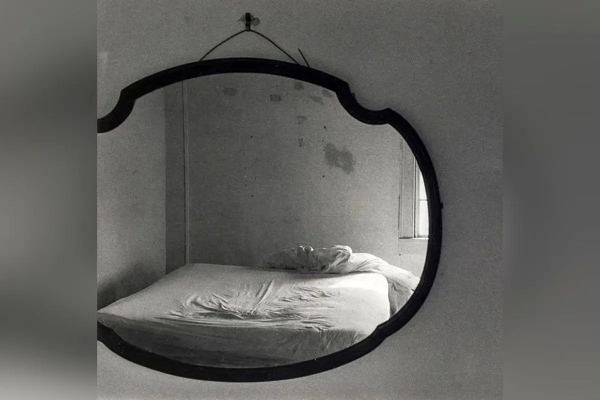 پشت‌پرده غم‌انگیز فروش آینه یادگاری همسر در دیوار؛ روایت تلخ و عبرت‌آموزی از خاطرات و اشیاء