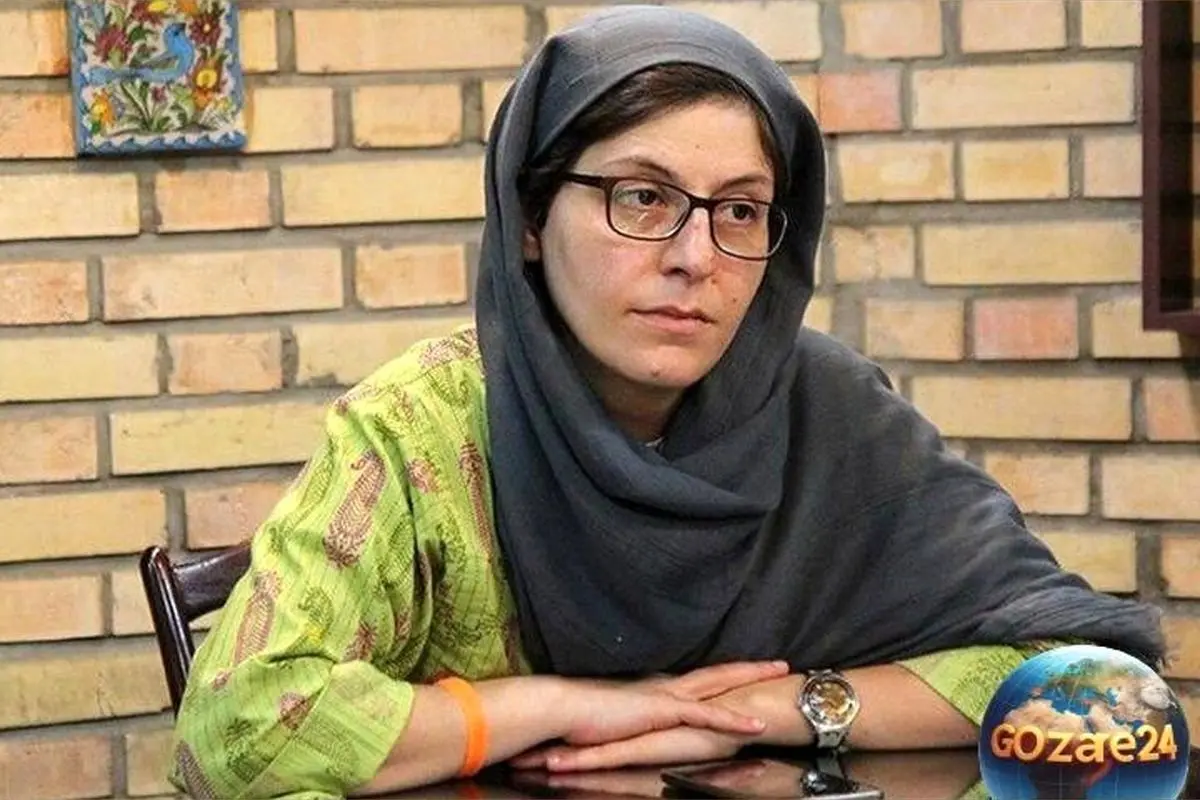 سوسن پرور: آرایش در دوران دبیرستان بی‌معنی بود و صمیمیت را کاهش می‌داد