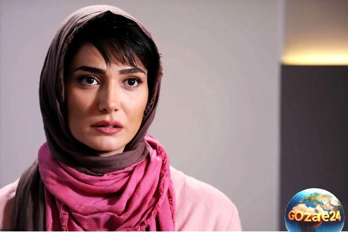 ژست متفاوت مینا وحید در ترافیک تابستانی با چهره خسته و چکیده + عکس جدید در شبکه‌های اجتماعی