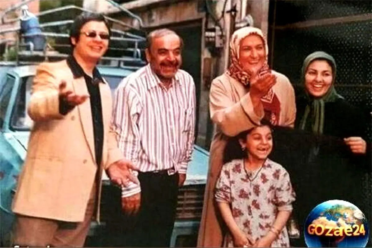 یادآوری لحظات خنده‌دار و نوستالژیک پشت صحنه سریال خانه به دوش با حضور رضا عطاران