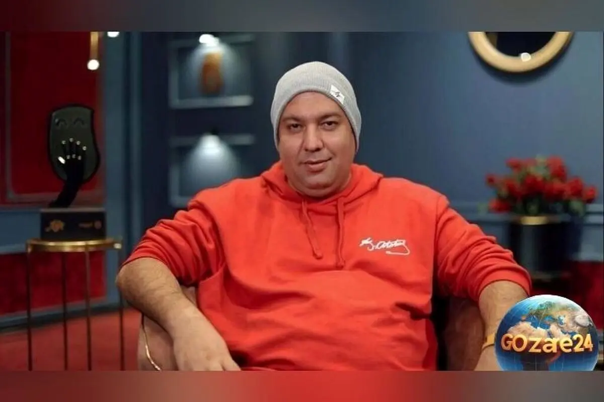 علی اوجی با ذوق و شوق در مراسم رونمایی از مجسمه همسرش نرگس محمدی عکس سلفی گرفت + جزئیات