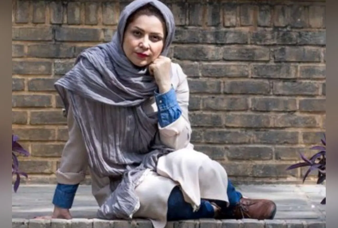 بیوگرافی کامل زهره سادات هاشمی مجری زن تاریخ‌ساز فوتبال و تلویزیون ایران | عکس‌های خصوصی و داستان‌های موفقیت