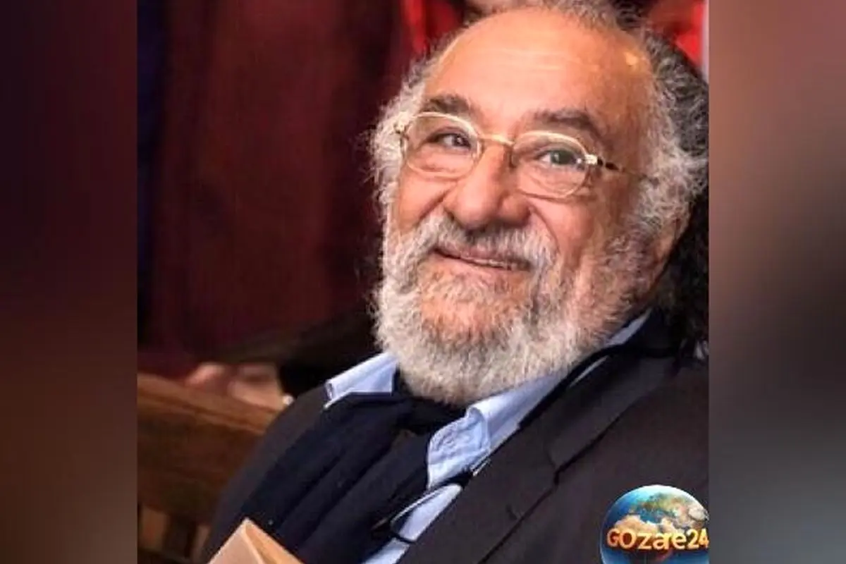 یاد و خاطره داریوش ارجمند در بزرگداشت سردار دل‌ها؛ بوسه احساسی بر تصویر حاج قاسم و دل‌تنگی یک پیشکسوت هنر