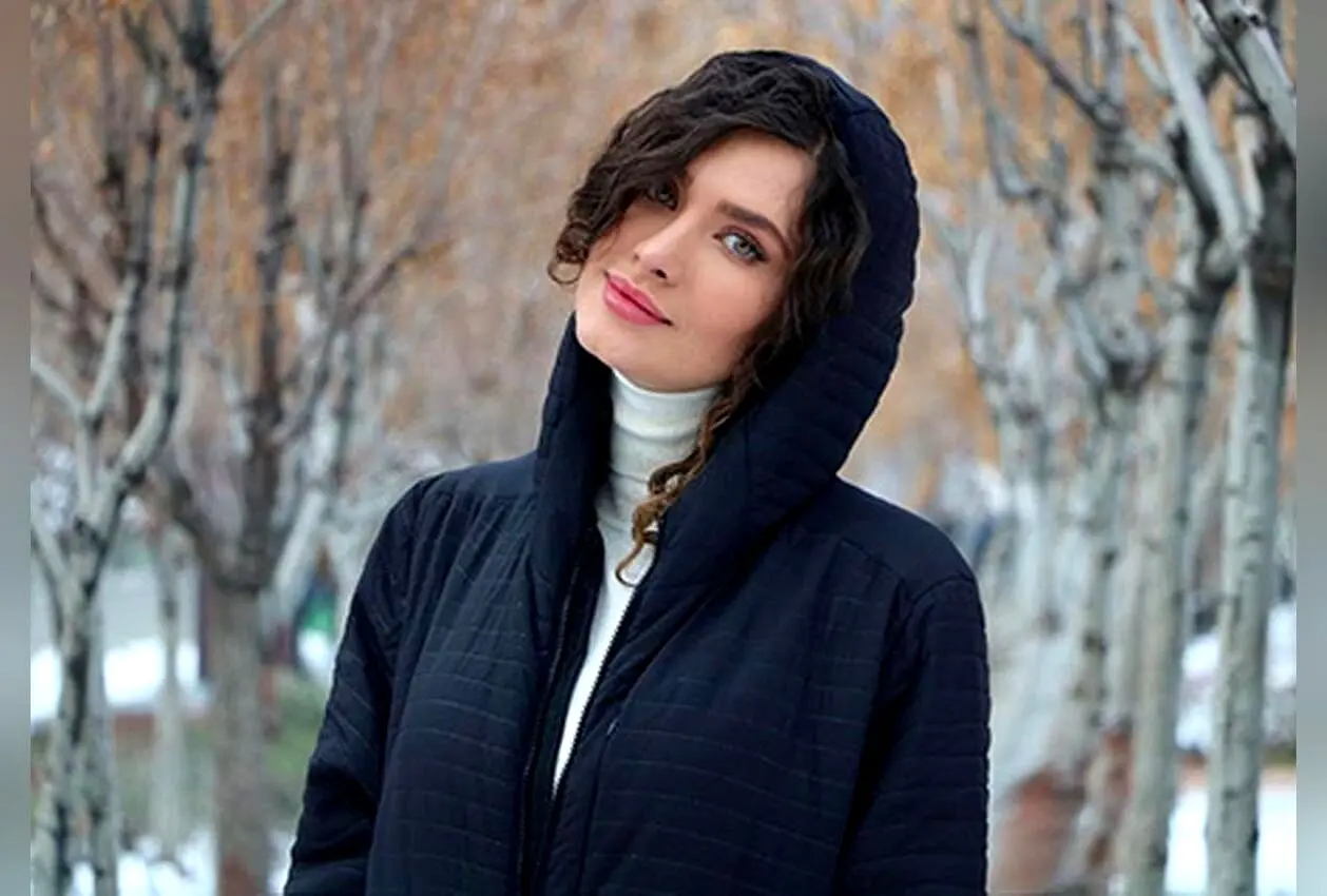 ساناز سعیدی بازیگر چشم‌نواز ایران با ۲۸ عکس جذاب و متفاوت | قاب امروز