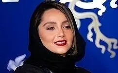 نازنین بیاتی با استایل مینیمال و شیک در نمایشگاه «چند تکه آیینه» رونمایی کرد