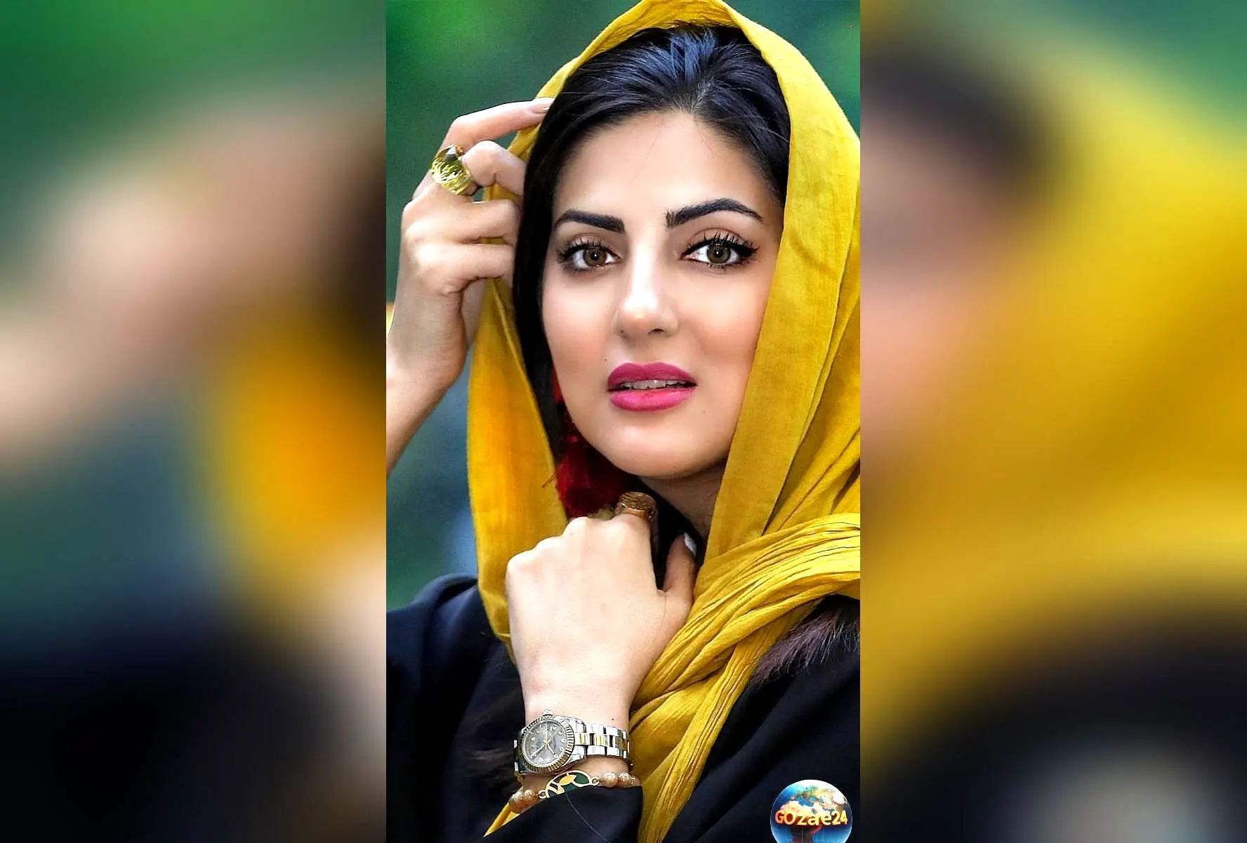 هلیا امامی با استایل خیابونی و موسیقی مورد علاقه‌اش در حال زمزمه در جدیدترین عکس منتشر شده