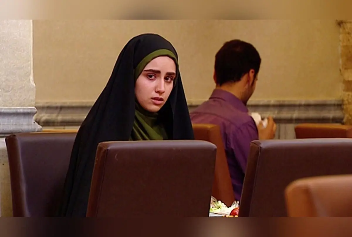 تغییر ظاهری هانیه غلامی بازیگر لیلا در همه چیز آنجاست: از نقش‌پذیری ساده تا استایل مدرن