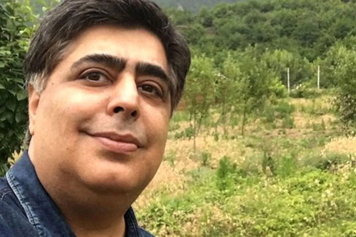 عکس خنده‌دار رضا شفیعی جم و محمدرضا هدایتی با بازیگران کمدی در کنار دوستان در صفحه اینستاگرام