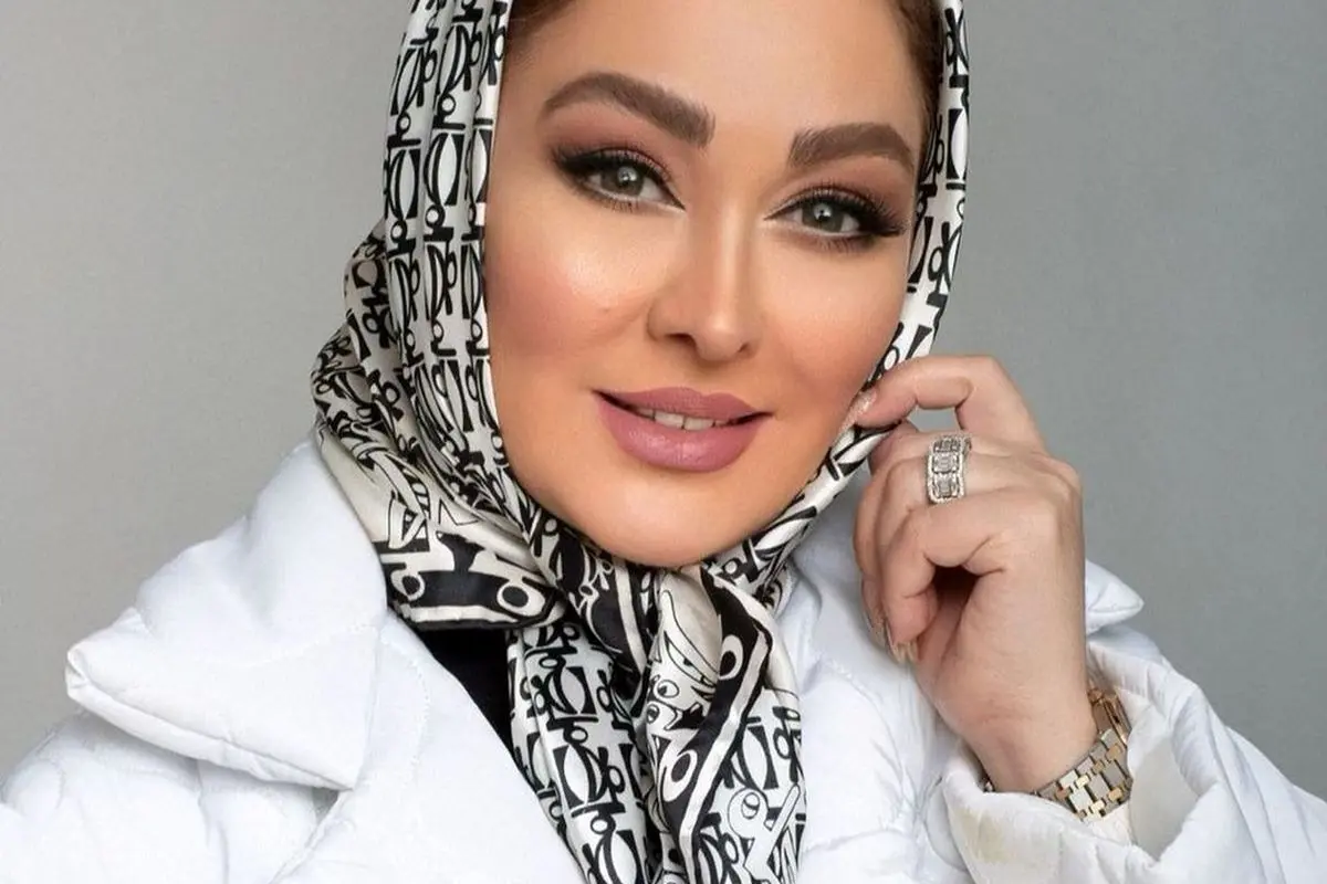 گشتی در خانه لوکس و وینتج الهام حمیدی؛ دیوارکوبهای طلایی و دکوریهای خاطرهانگیز با استایل خاص