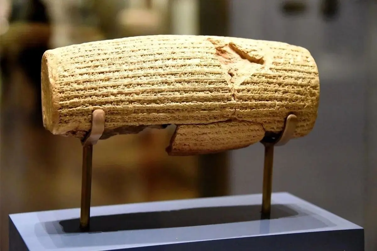 منشور کوروش کبیر به‌عنوان اولین منشور حقوق بشر جهانی در یونسکو تایید شد: نماد احترام به تنوع فرهنگی و میراث ایرانی