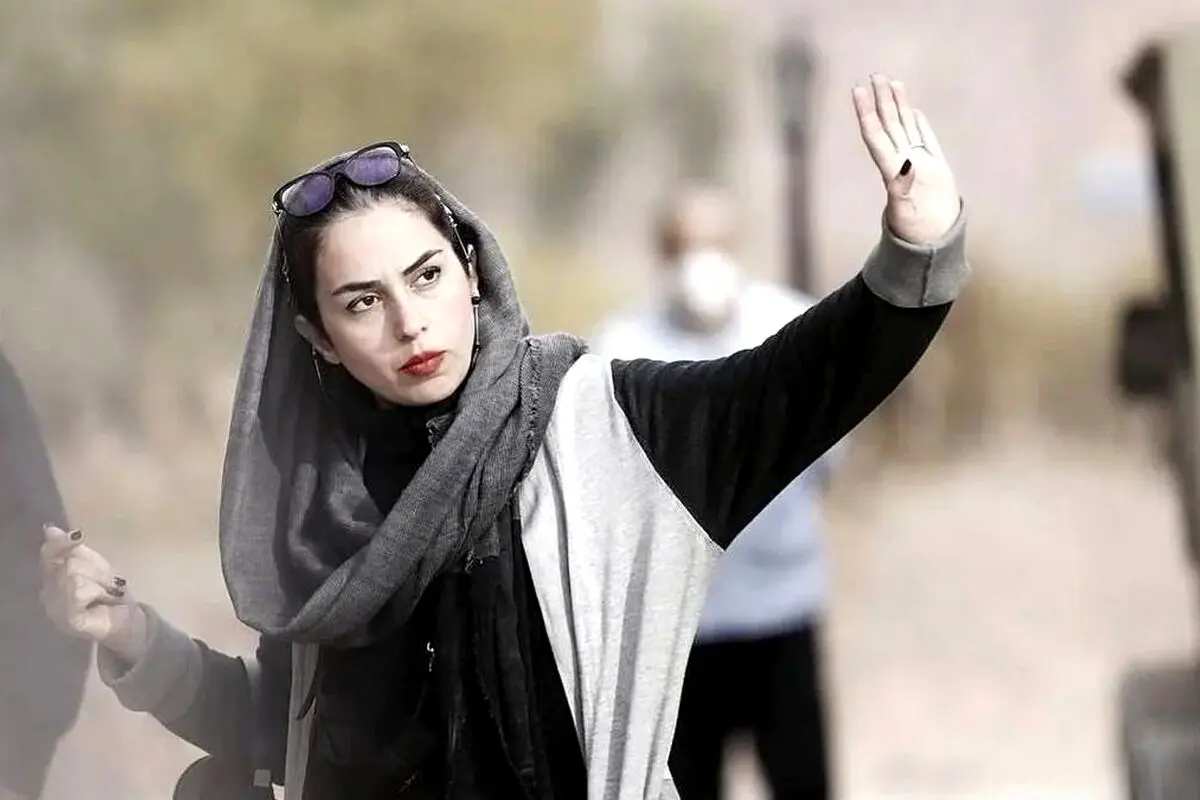 بیوگرافی کامل تینا پاکروان | همسر، فیلم‌ها و عکس‌های جدید این بازیگر و تهیه‌کننده ایرانی