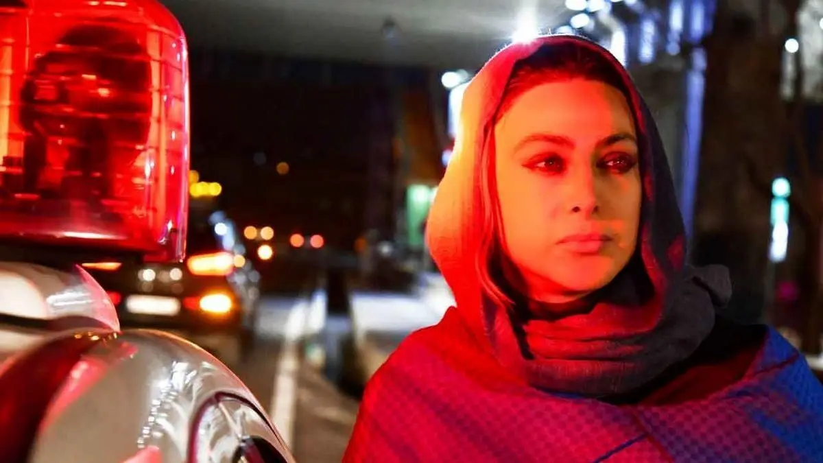 آزاده صمدی با دکوراسیون مینیمال و لوکس خانه‌اش، حس طبیعت را به فضای زندگی می‌آورد