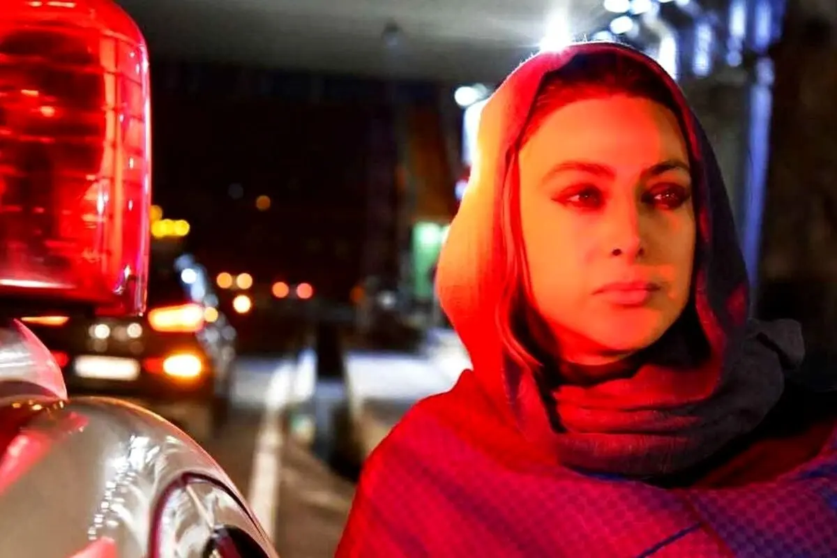 آزاده صمدی با دکوراسیون مینیمال و لوکس خانه‌اش، حس طبیعت را به فضای زندگی می‌آورد