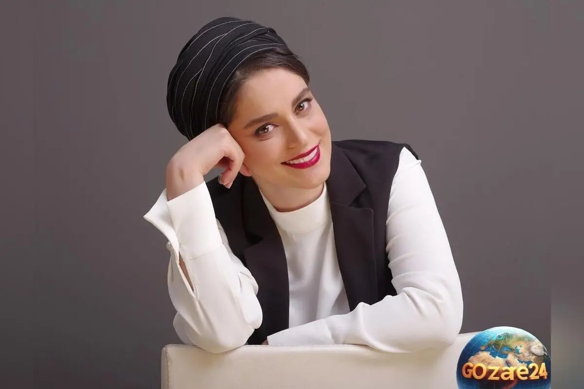 غزل شاکری با لاک لاجوردی در استوری اینستاگرام، تصویری شاعرانه و متفاوت