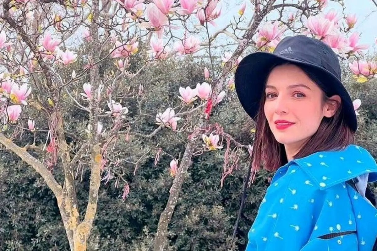 تصویر جدید و دیدنی از بنفشه ریاضی و مهسا حجازی در پشت صحنه «تاسیان» با واکنش‌های گسترده کاربران