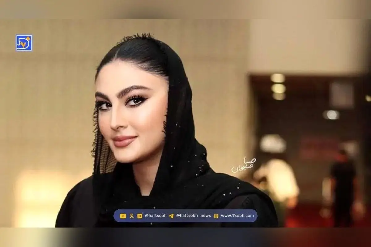 عکس خانوادگی مریم مومن با پدر جنتلمن و مادر شیک‌پوش، راز ازدواج دوباره مادر سینما در کنار زندگی شخصی و تحصیلات