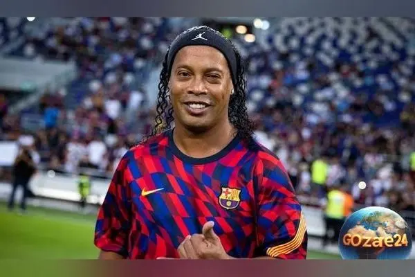 تولد ستاره برزیلی در نیوکمپ: اولین حضور رونالدینیو در بارسلونا و آغاز دوران درخشان