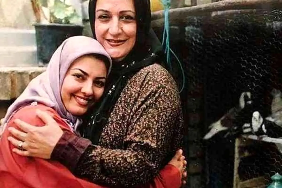 سریال خانه به دوش: لحظه‌های خنده‌دار و خاطره‌انگیز از یکی از محبوب‌ترین سکانس‌های رمضان + ویدیو