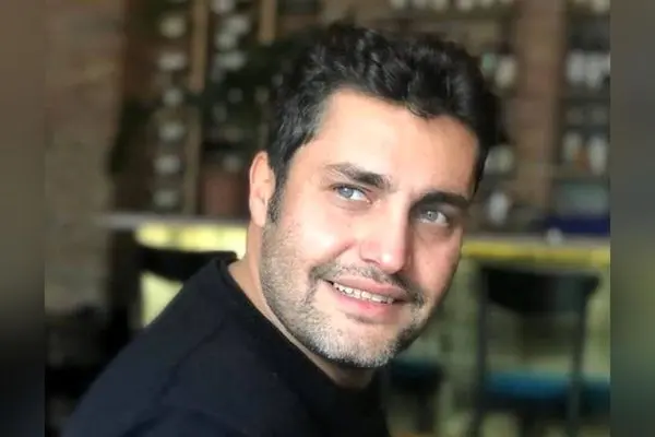 طراحی داخلی مدرن و فوق‌العاده منزل امیرمحمد زند با مبلمان هوشمند و دکوراسیون فوق‌مدرن