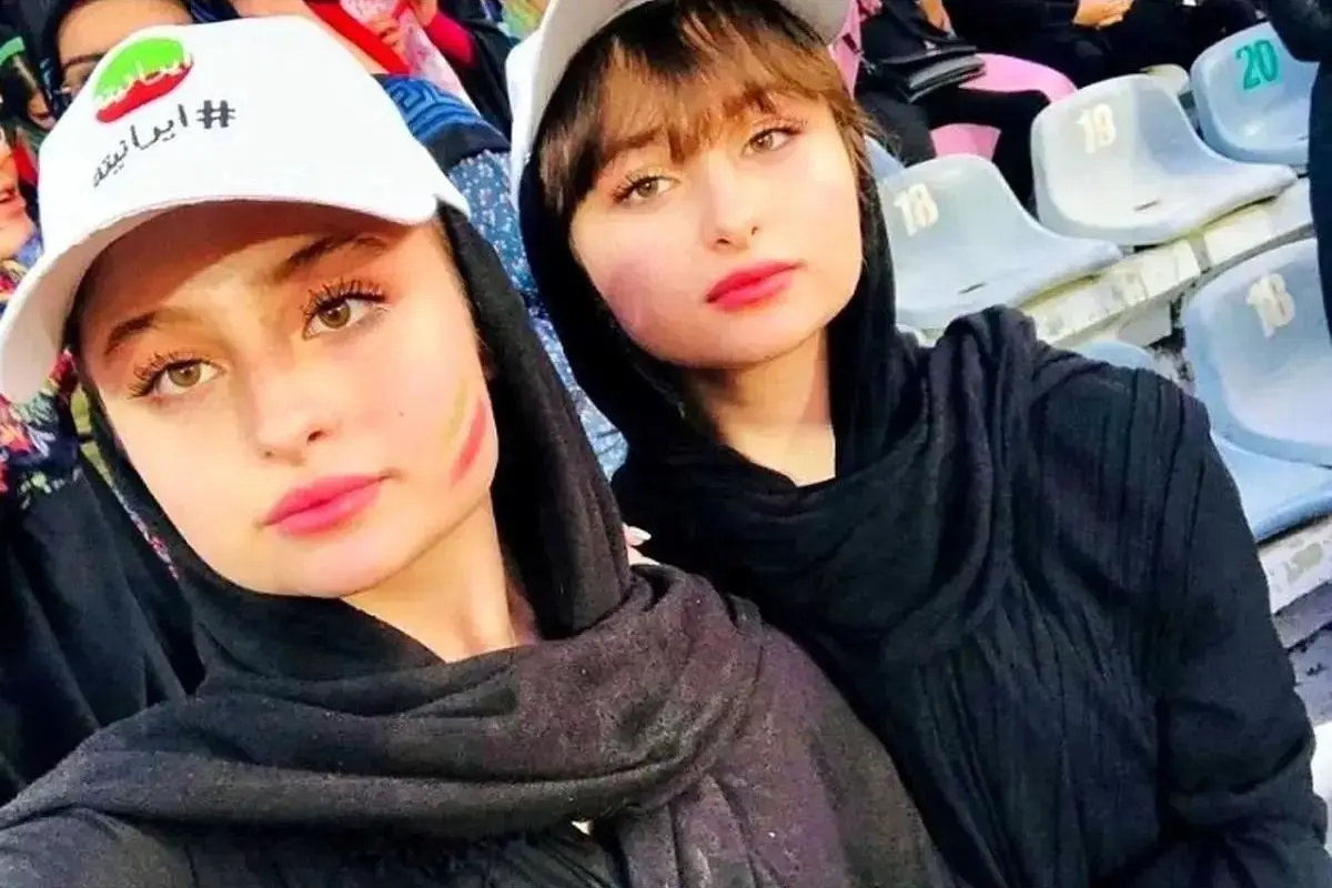 تولد سارا و نیکا فرقانی اصل با کیک و لباس ست + عکس‌های خاص از جشن تولد خواهران بازیگر در سوئد