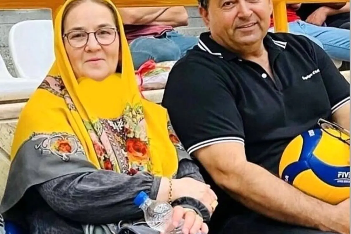 مادر سردار آزمون از بانوان والیبالیست همشهری تجلیل کرد: اصالت و عشق به ورزش در تصاویر دیده می‌شود