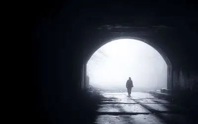 جملات الهام‌بخش روز ۱۷ تیر ۱۴۰۴ | سکوتی که قوت می‌بخشد