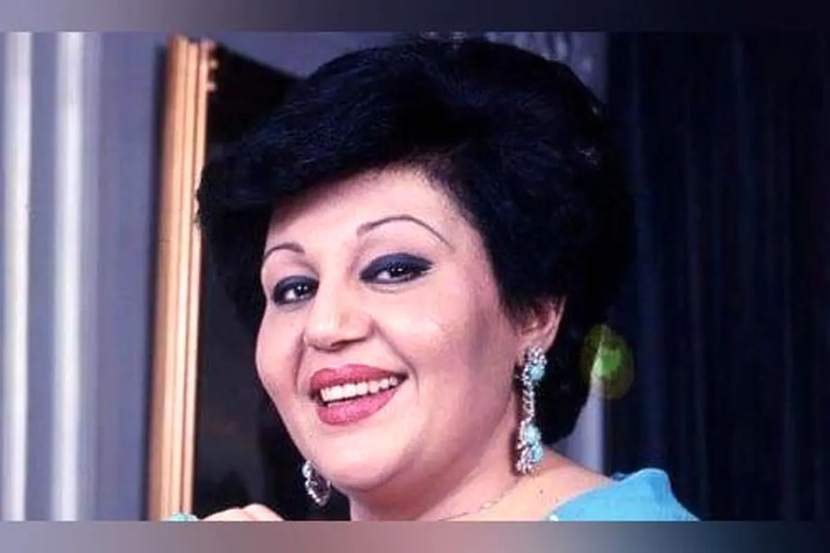 چیدمان زیبا و منحصربه‌فرد گل‌های خانه‌های هایده؛ نمادی از هنر و احساس در کنار صدای بی‌نظیر او