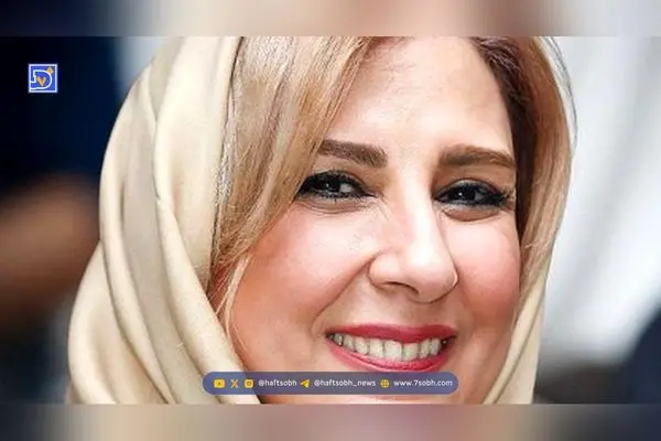 تصاویر جذاب و نوستالژیک از دکوراسیون گلخانه مرجانه گلچین با چرخ خیاطی قدیمی