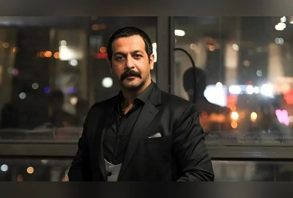 خانه چند سبکی آقای تفتی | طراحی متفاوت و خلاقانه در آشپزخانه و پذیرایی