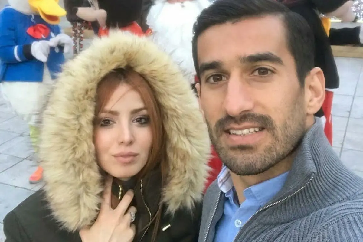 عروسی ستاره تیم ملی احسان حاج صفی با لباس اروپایی و ماشین لاکچری + تصاویر دسته گل زیبا