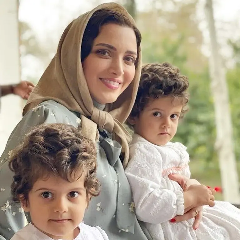 عسل‌های مادر و عشق بی‌نظیر مادرانه؛ یادگاری‌های خاص بهنوش طباطبایی و جای خالی پسرم در این لحظه‌های ویژه ❤️